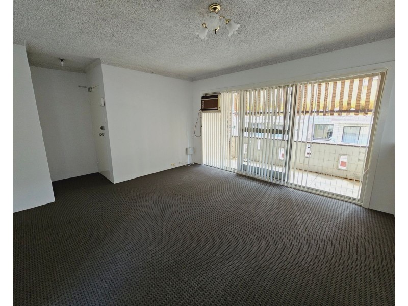 4/213 Derby Street, Penrith NSW 2750