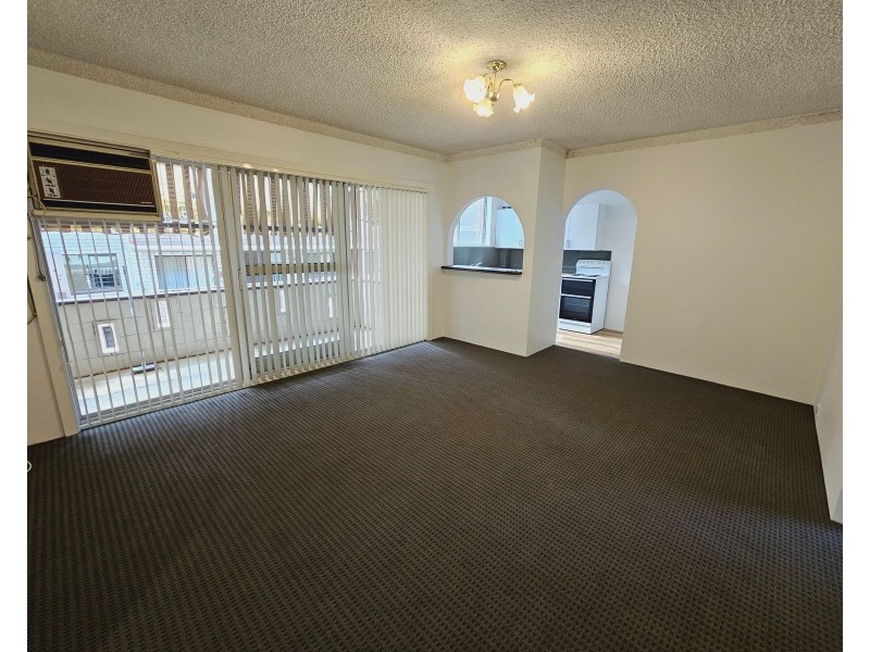 4/213 Derby Street, Penrith NSW 2750