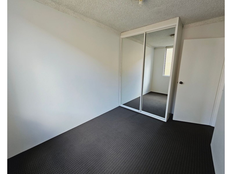 4/213 Derby Street, Penrith NSW 2750