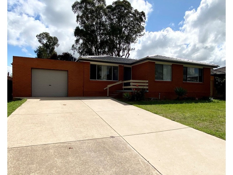61 Tukara Road, South Penrith NSW 2750