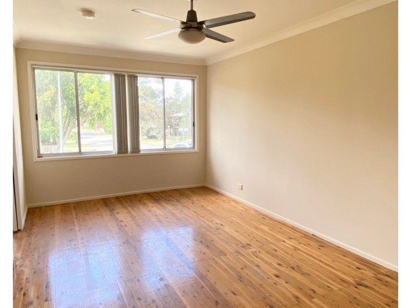 61 Tukara Road, South Penrith NSW 2750