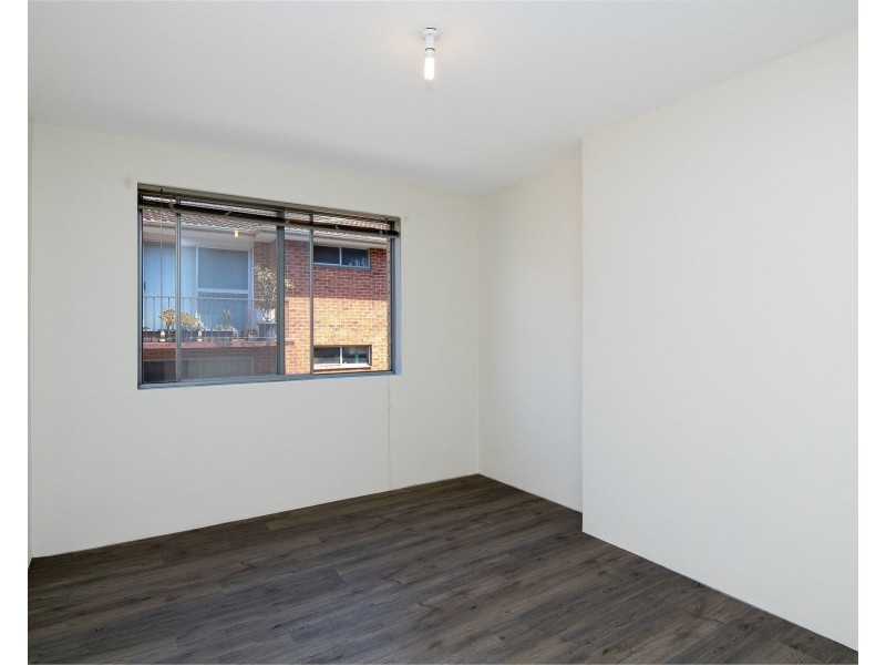 4/13 Thurston Street, Penrith NSW 2750