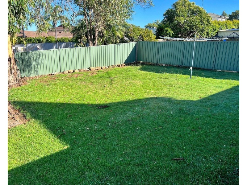 9 Lowanna Drive, South Penrith NSW 2750