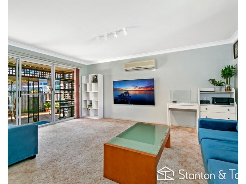 74 John Tebbutt Place, Richmond NSW 2753