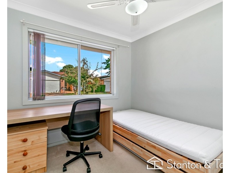 74 John Tebbutt Place, Richmond NSW 2753