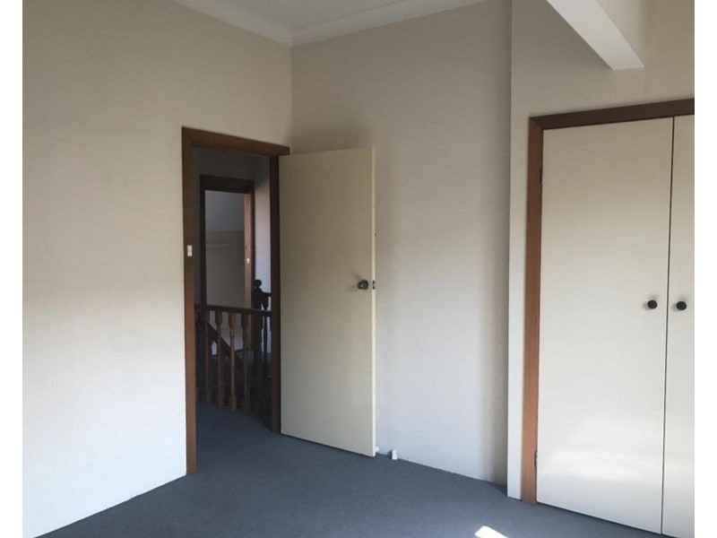 2/124 Lethbridge Street, Penrith NSW 2750