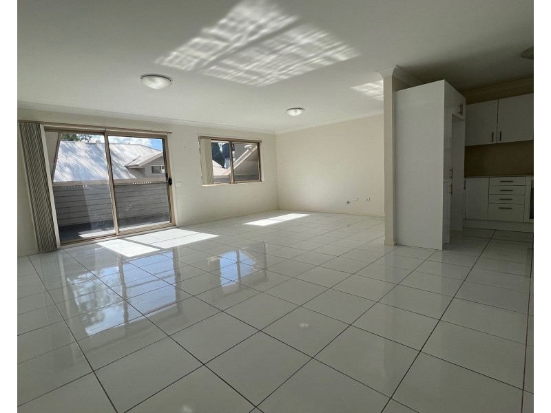 22/8 Colless Street, Penrith NSW 2750