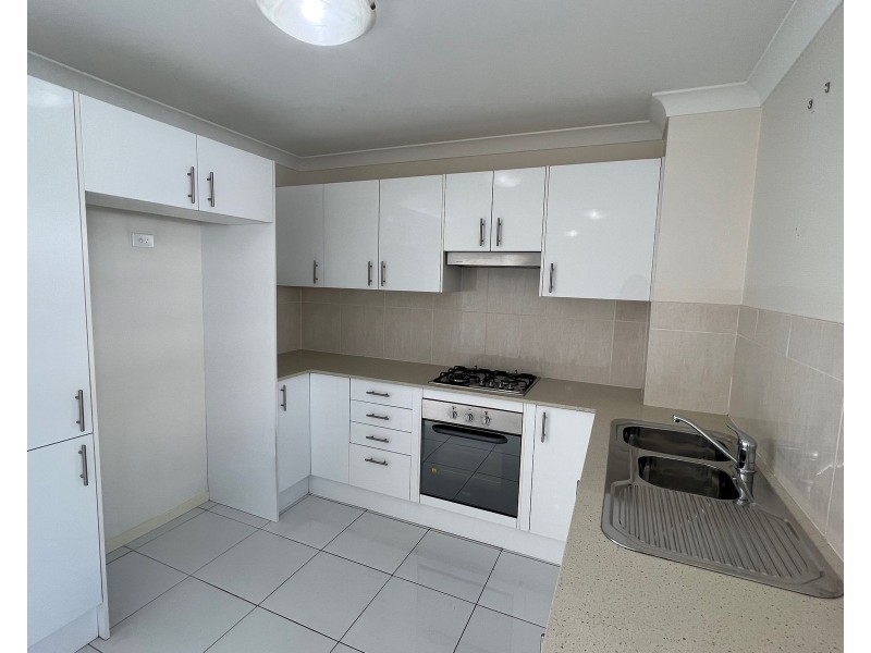 22/8 Colless Street, Penrith NSW 2750