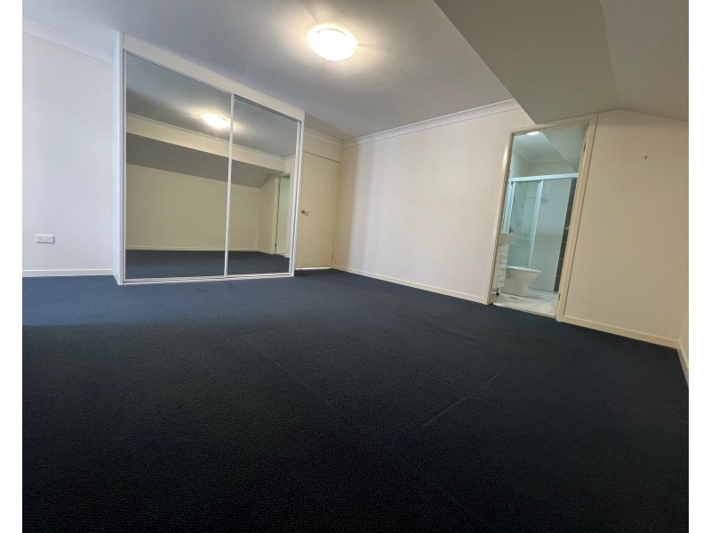 22/8 Colless Street, Penrith NSW 2750