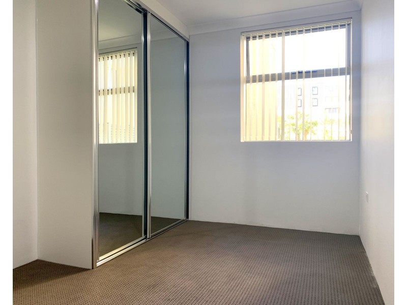 5/4 Colless Street, Penrith NSW 2750