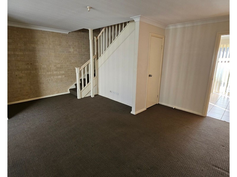 2/63 Jones Street, Kingswood NSW 2747