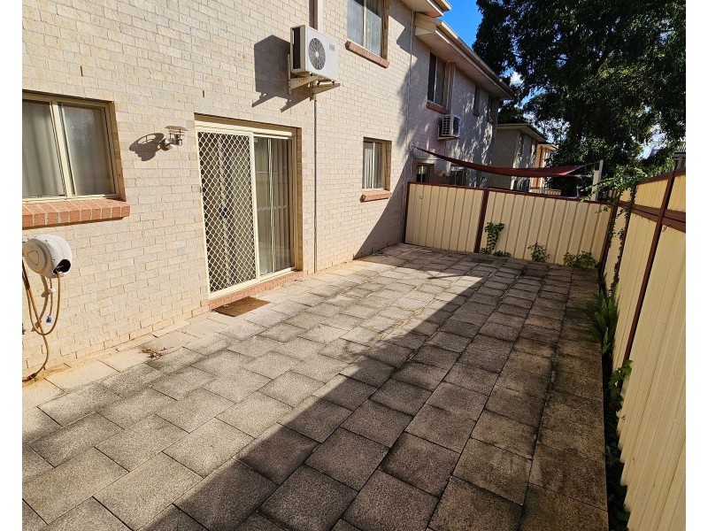 2/63 Jones Street, Kingswood NSW 2747