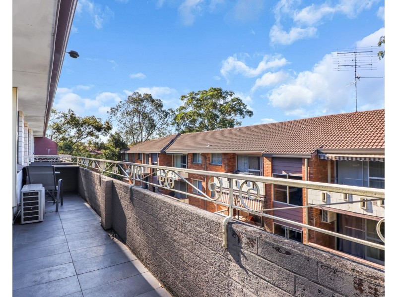 6/215 Derby Street, Penrith NSW 2750
