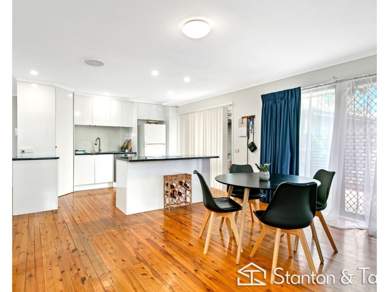 21 Blackford Crescent, South Penrith NSW 2750