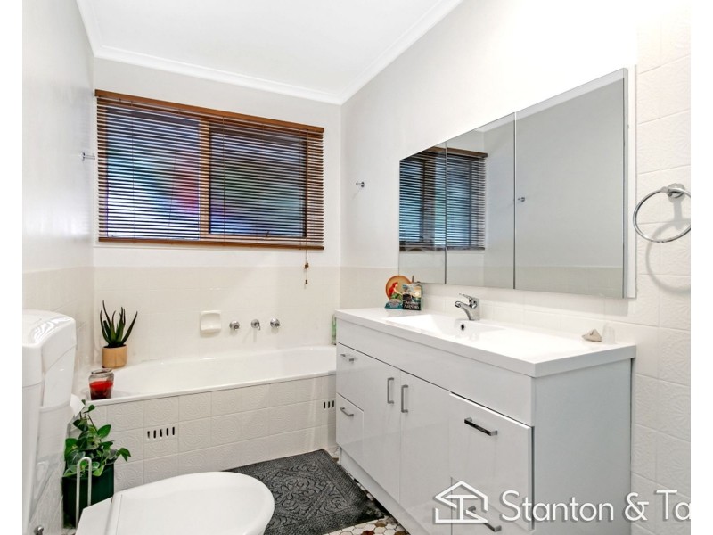 21 Blackford Crescent, South Penrith NSW 2750