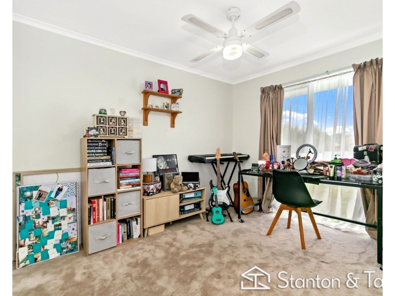 21 Blackford Crescent, South Penrith NSW 2750