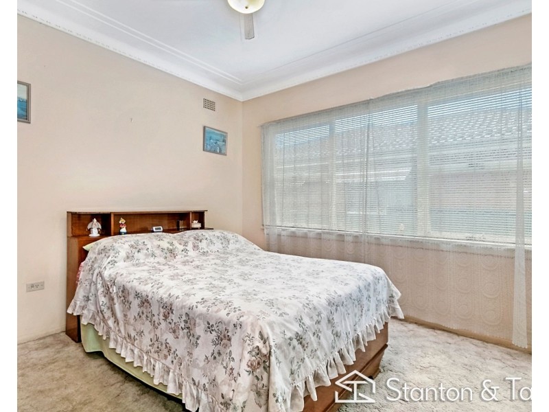 33 Rosedale Avenue, Penrith NSW 2750