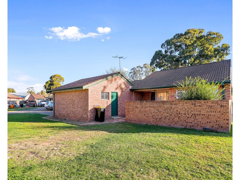 1/110-112 Brisbane Street, St Marys NSW 2760