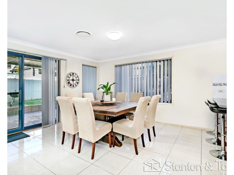 26 Waterford Way, Glenmore Park NSW 2745