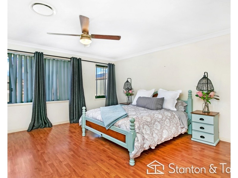 26 Waterford Way, Glenmore Park NSW 2745