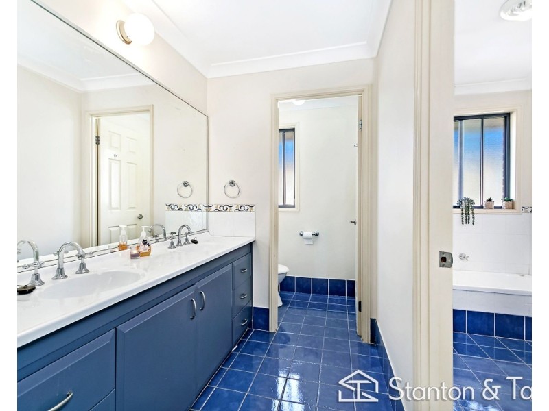 26 Waterford Way, Glenmore Park NSW 2745