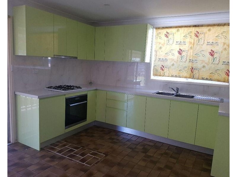 6 Michael Close, Cranebrook NSW 2749