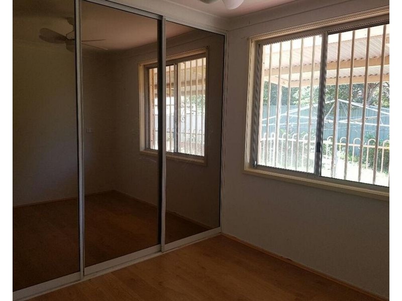 6 Michael Close, Cranebrook NSW 2749