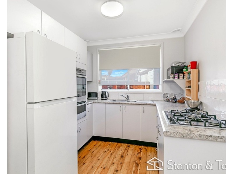 8 Brentwood Grove, Werrington Downs NSW 2747