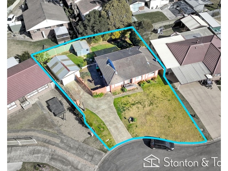 8 Brentwood Grove, Werrington Downs NSW 2747