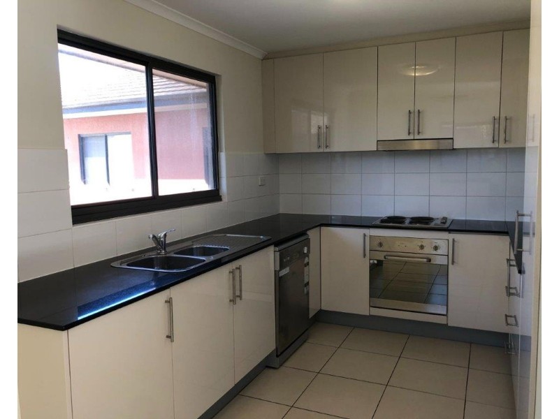 33/7-9 Regentville Road, Penrith NSW 2750