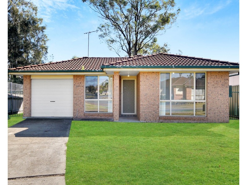 122 Goldmark Crescent, Cranebrook NSW 2749