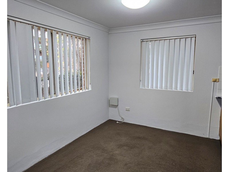 2/10-12 Dent Street, Jamisontown NSW 2750