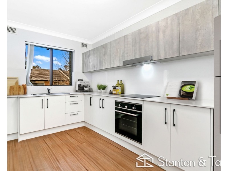 1/150-152 Great Western Highway, Kingswood NSW 2747