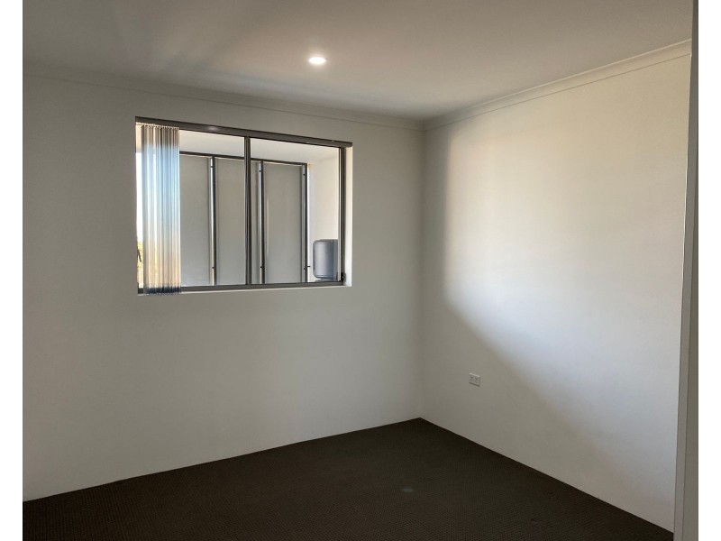 50/4 Colless Street, Penrith NSW 2750