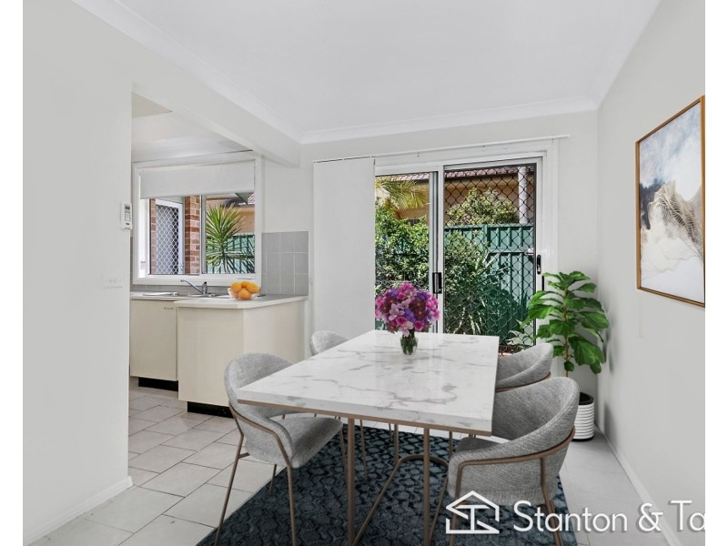 3/6 College Street, Cambridge Park NSW 2747