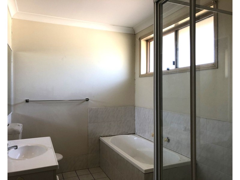 2/8 Vista Street, Penrith NSW 2750