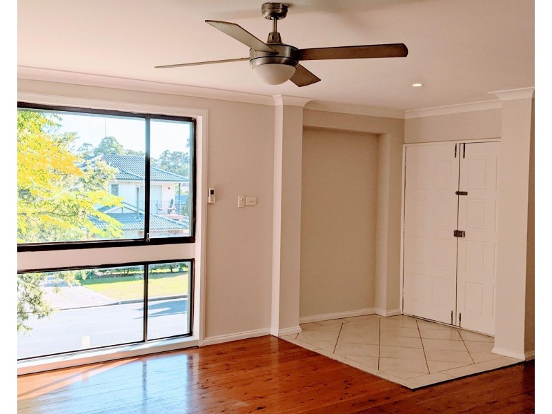 12 Harry Lawler Road, Cranebrook NSW 2749