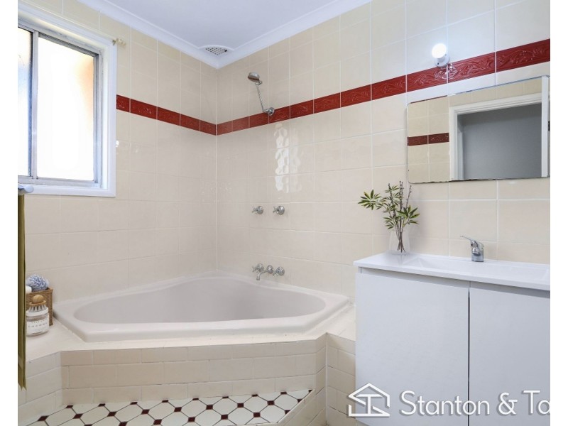 3 Karen Court, Cranebrook NSW 2749