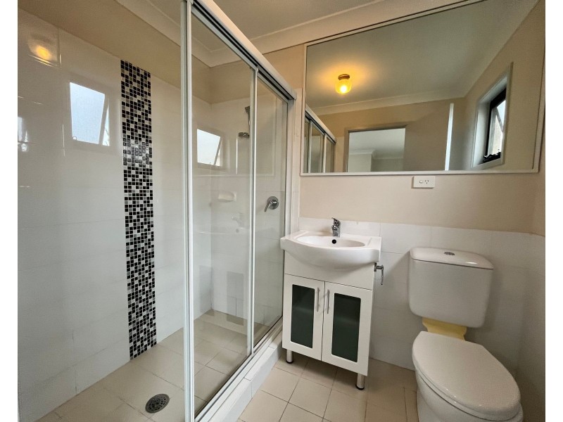 2/26 Luttrell Street, Glenmore Park NSW 2745