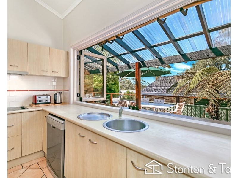 2 Hunter Way, Faulconbridge NSW 2776