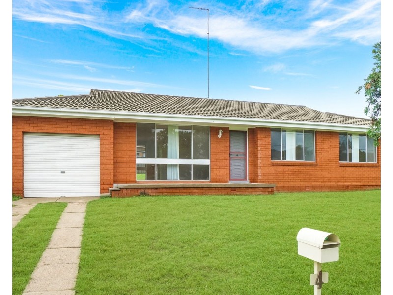 4 Gamenya Avenue, South Penrith NSW 2750