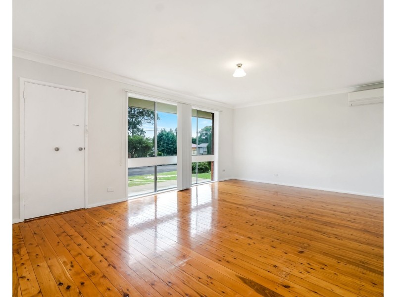 4 Gamenya Avenue, South Penrith NSW 2750