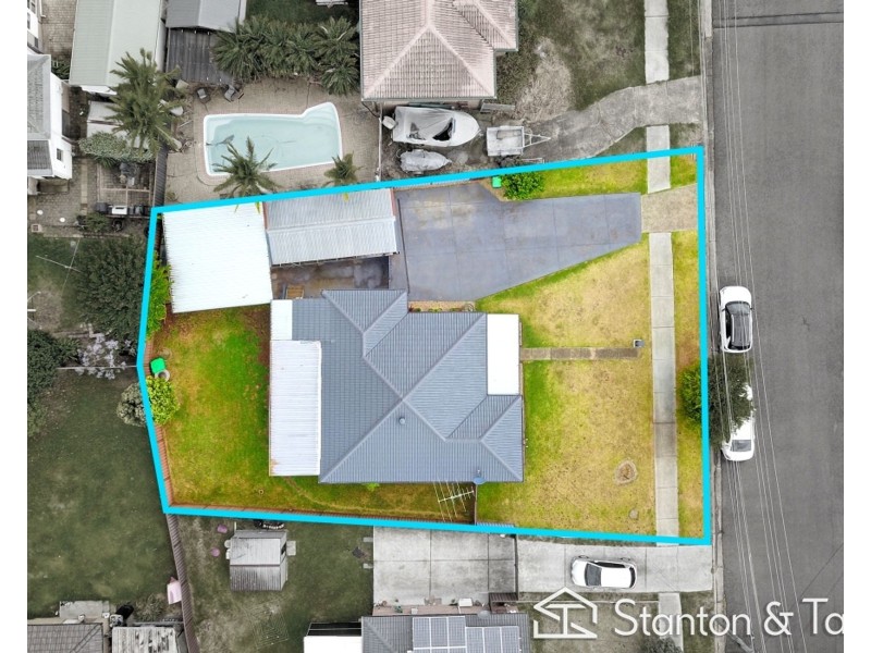 9 Dollin Street, Colyton NSW 2760