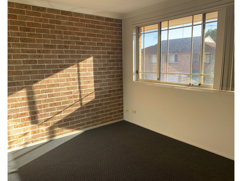 8/204 Derby Street, Penrith NSW 2750