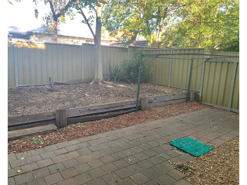 8/204 Derby Street, Penrith NSW 2750