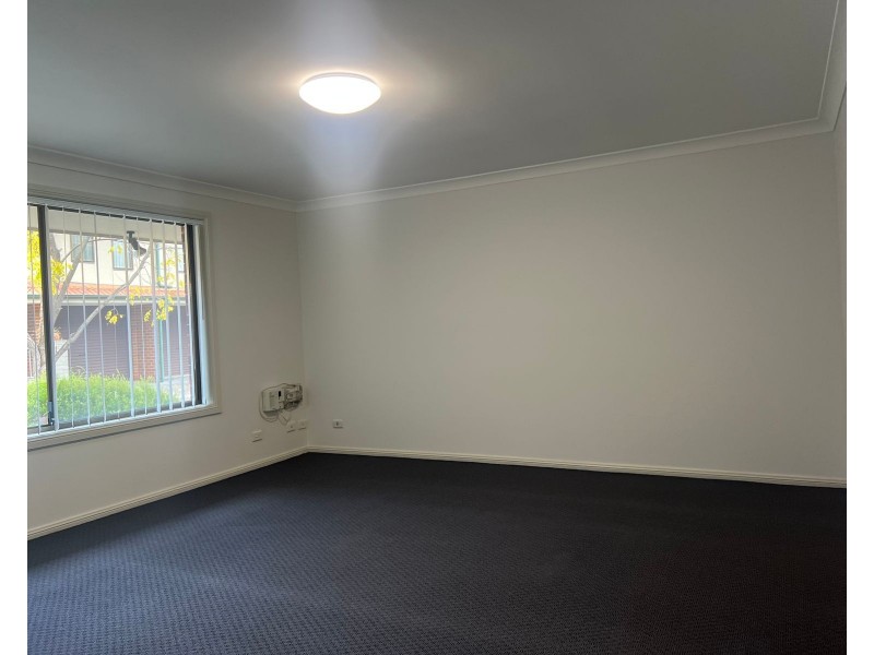 5/42 Mulgoa Road, Penrith NSW 2750