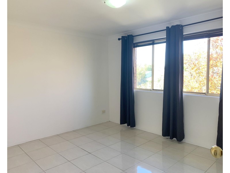 4/105-109 Albert Street, Werrington NSW 2747