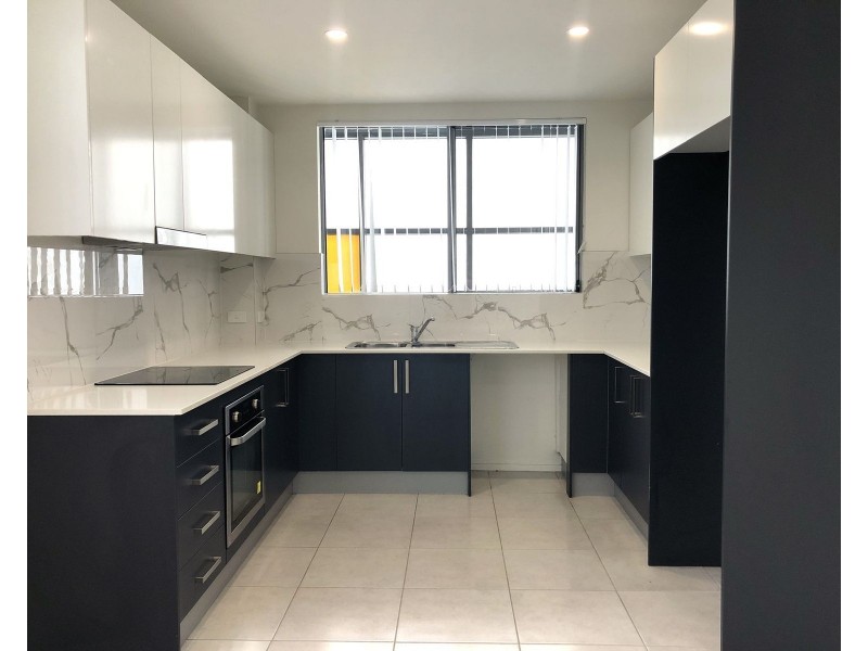 19/108 Lethbridge Street, Penrith NSW 2750