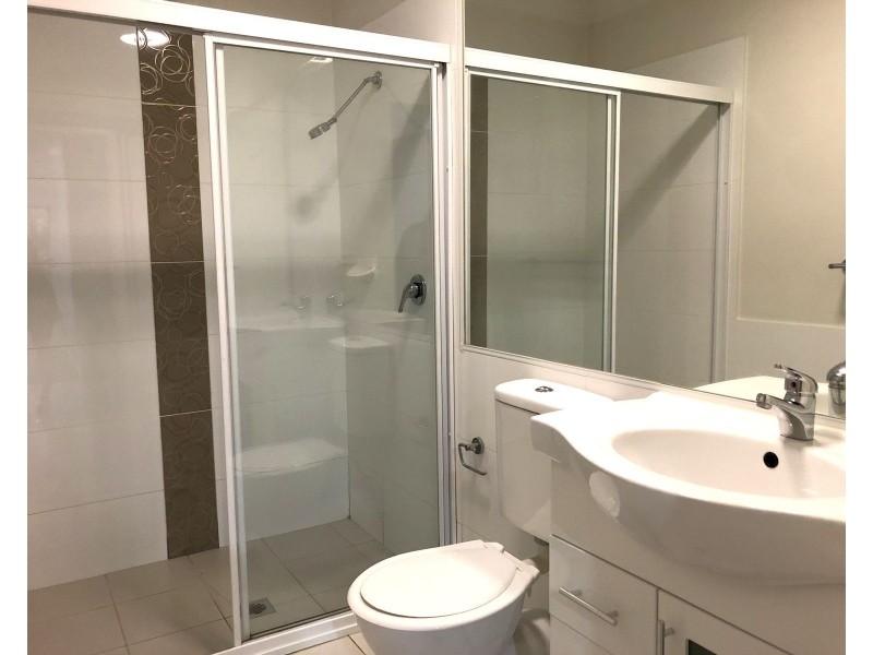 4/11 Regentville Road, Jamisontown NSW 2750