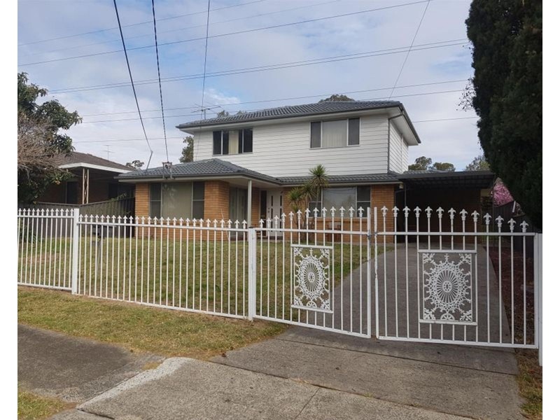 10 Jindalla Crescent, Hebersham NSW 2770